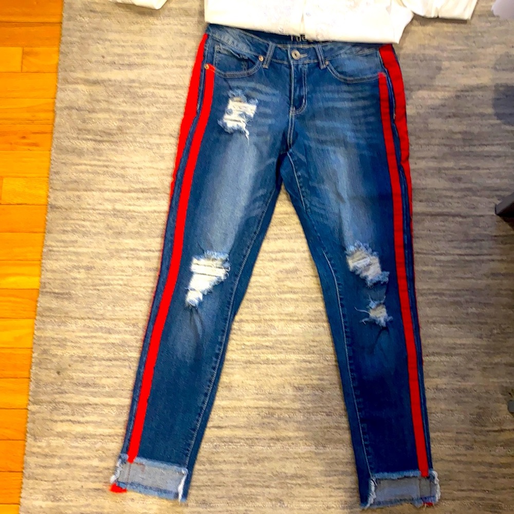Blue jeans Rue 21. Perfect condition. Comfortable. Size10